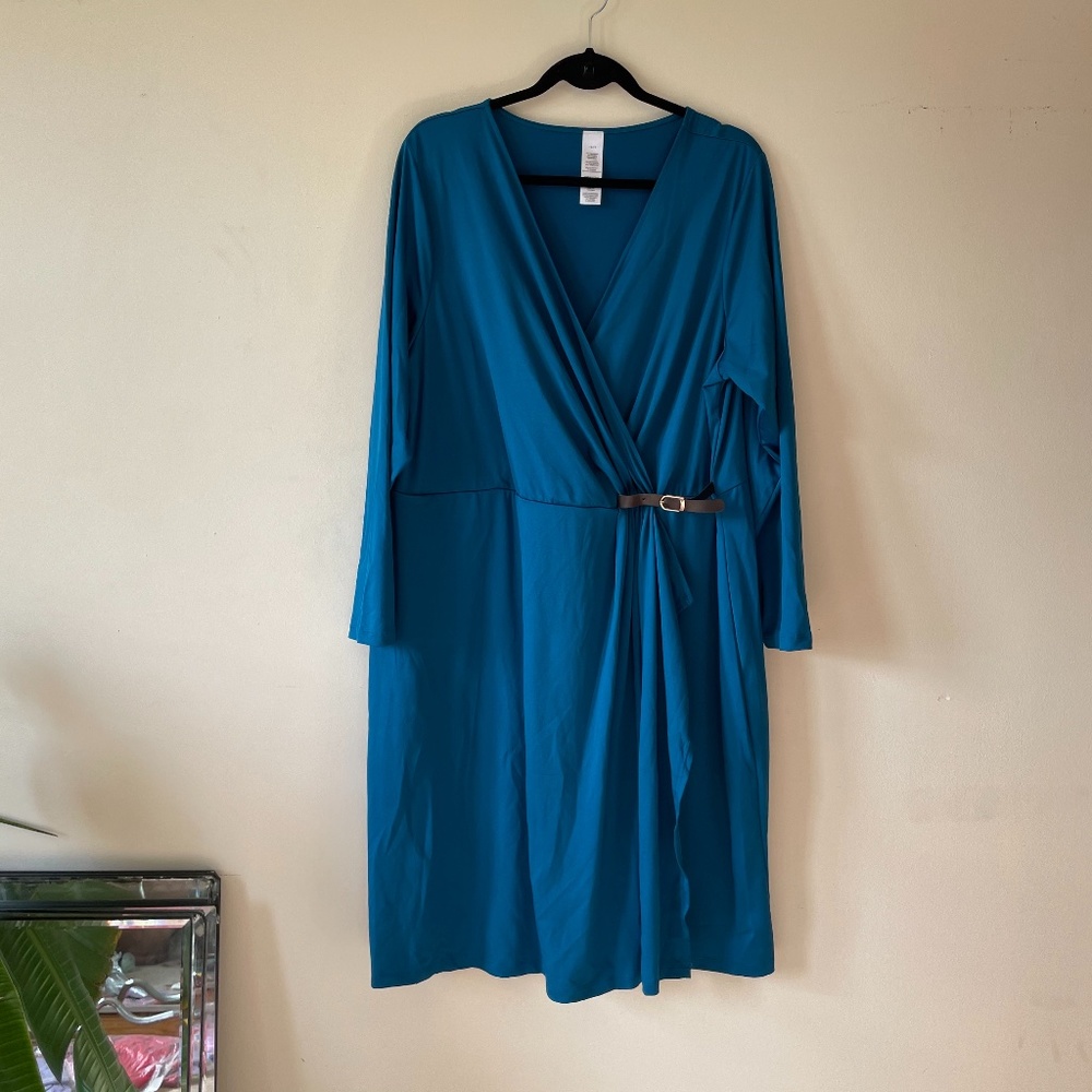 AVON Blue Belted Wrap Dress NWOT Size 1X/1T